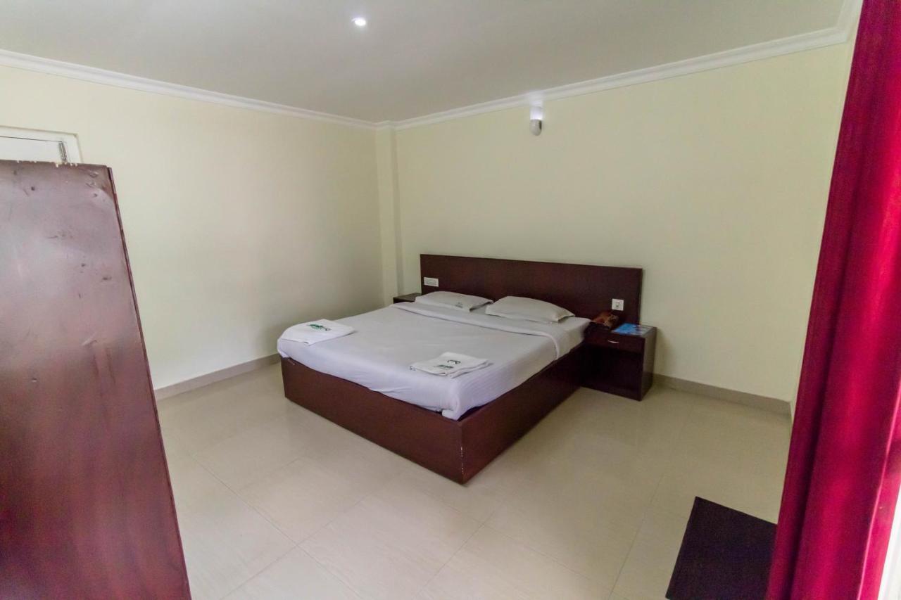 Eden Holidays Ev مونار المظهر الخارجي الصورة